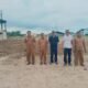 Wabup dan Plt Kadis Parekrafpora Aceh Tamiang Tinjau Pembersihan Lahan Pasca Banjir Stadion Olahraga