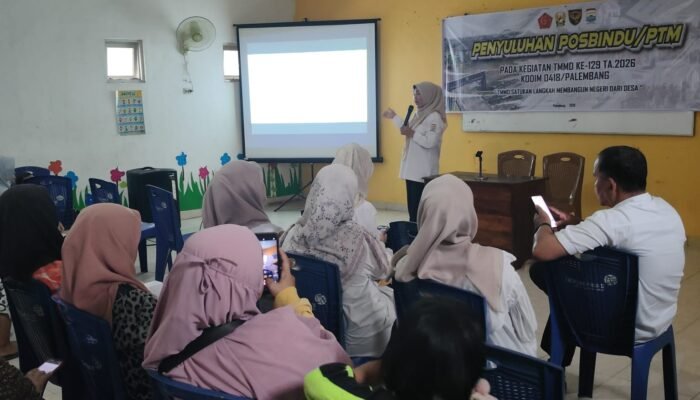 TMMD Ke-129 Kodim 0418/Palembang Bekali Warga Pengetahuan Pencegahan Penyakit Tidak Menular