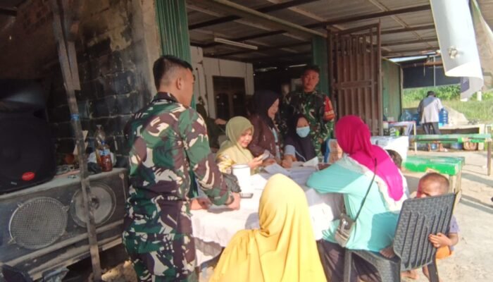 Satgas Kodim 0418/Palembang Gelar Posyandu Untuk Tingkatkan Kesehatan Ibu dan Anak