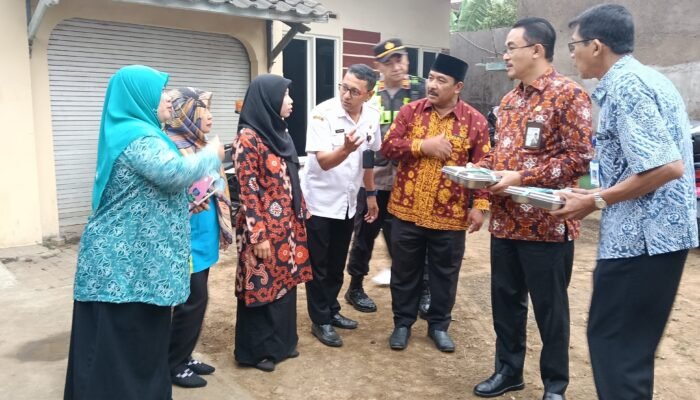 Peringati Harganas 2026, Kemendugbangga/BKKBN Jatim Perkuat Peran Ayah dan Salurkan Bantuan Cegah Stunting di Malang
