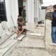 Pembangunan Mushala Baitul Makmurin Masih Terus Digas Personil Satgas TMMD 