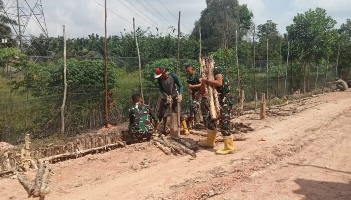 Satgas Kodim 0418/Palembang Lanjutkan Pembangunan Jalan 750 Meter di Talang Jambe