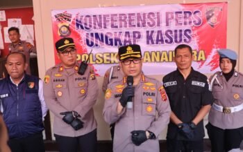 Kapolresta Jambi Rilis Empat Kasus Kriminal, Polsek Telanaipura Ungkap Curat, Sajam, dan Penganiayaan