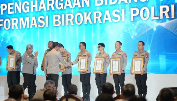 Polresta Sidoarjo Bawa Pulang Tiga Penghargaan Nasional 