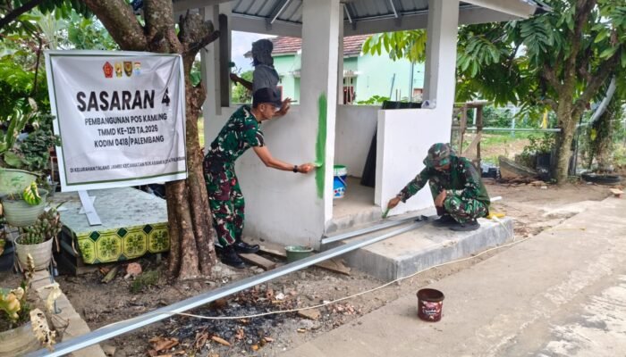 Pos Kamling TMMD Ke-129 Kodim 0418/Palembang Dirapikan, Wujudkan Lingkungan Aman dan Nyaman