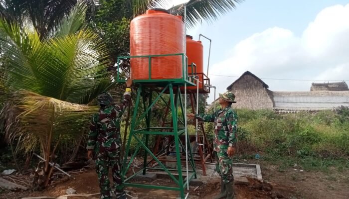 Satgas TMMD ke-129 Lakukan Pengecekan Tandon Air Sumur Bor Mushola Hidayatullah