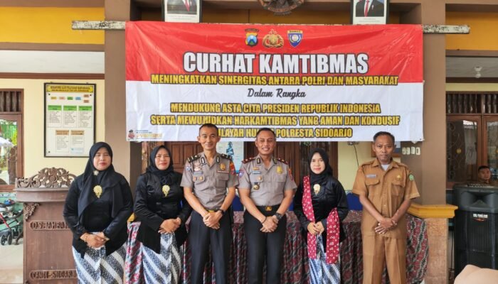 Polresta Sidoarjo Ajak Warga Desa Jambangan Aktif Ciptakan Lingkungan Aman Lewat Curhat Kamtibmas