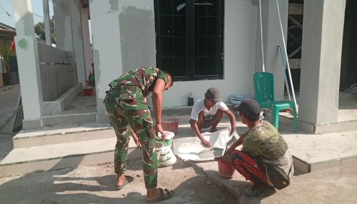 Satgas TMMD Ke-129 Fokus Tuntaskan Finishing Mushola Baitul Makmurin