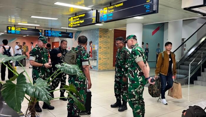 Wadan Satgas TMMD ke-129 Kodim 0418/Palembang Sambut Kedatangan Katim Wasev