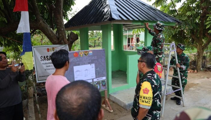 Ketua Tim Wasev TMMD ke-129 Tinjau Pengerjaan Pos Kamling di Kelurahan Talang Jambe