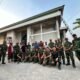 Kebersamaan Satgas TMMD dan Warga Warnai Kunjungan Ketua Tim Wasev TMMD ke-129