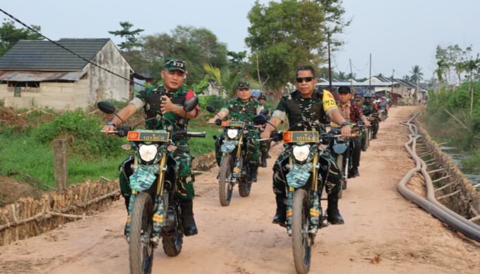 Ketua Tim Wasev TMMD ke-129 Tinjau Pembangunan Jalan 750 Meter di Kelurahan Talang Jambe