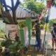 Pos Kamling Pembangunan Satgas TMMD ke 129 Masuk Pengecetan dan Pembersihan