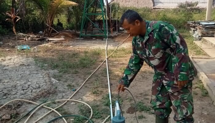 Satgas TMMD Ke-129 Laksanakan Pengecekan Tower Tandon Air Sumur Bor Mushola Hidayatullah