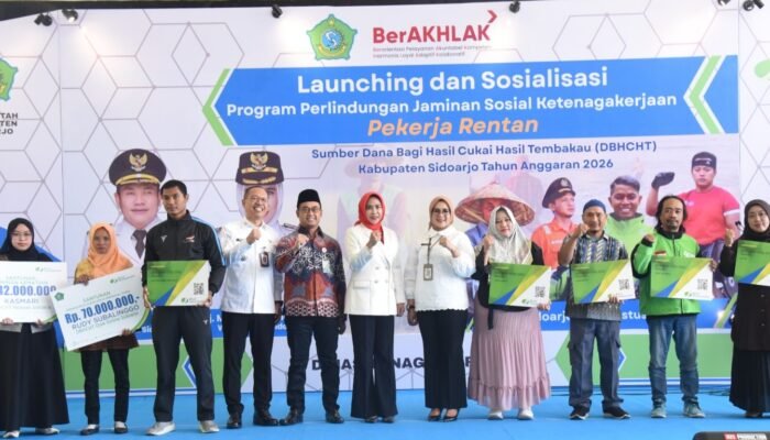 Pemkab Sidoarjo Berikan Jaminan Sosial BPJS Ketenagakerjaan kepada 42.210 Pekerja Rentan 