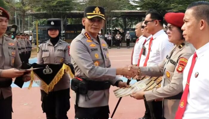Berprestasi, 50 Anggota Polrestabes Palembang Dapat Penghargaan
