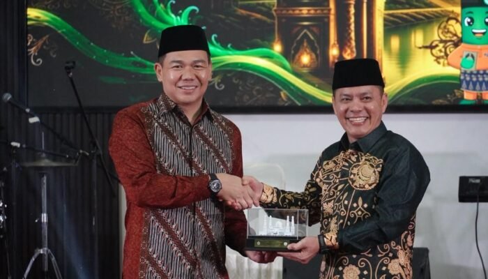 Bupati Fransiskus Diaan Hadiri Malam Ta’aruf MTQ XXXIV Kalbar, Semangati 101 Kafilah Kapuas Hulu