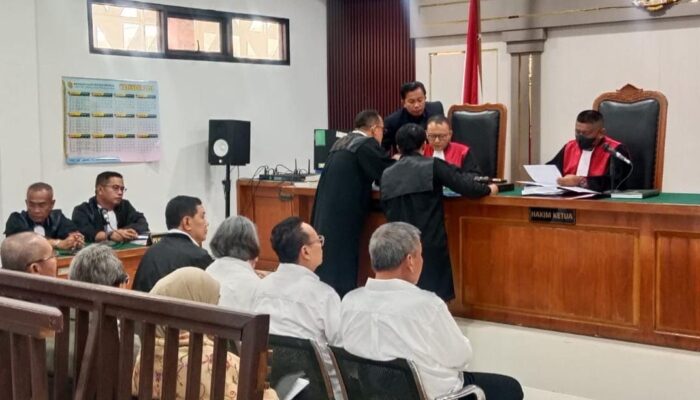 8 Terdakwa Pegawai BRI Pemberi Fasilitas Kredit pada PT BSS dan PT SAL dengan Nilai Fantastis Tidak Ditahan saat Sidang di PN Palembang