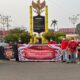 Lawan Kabut Asap, TBBR Kapuas Hulu Turun Kejalan Bagikan Masker untuk Masyarakat Putussibau