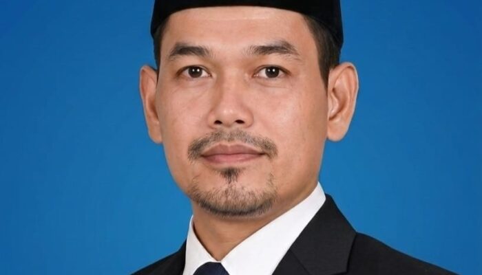 Kemarau Menguji, Direktur Ahmad Yani Pastikan Air Bersih Tirta Uncak Kapuas Tetap Mengalir