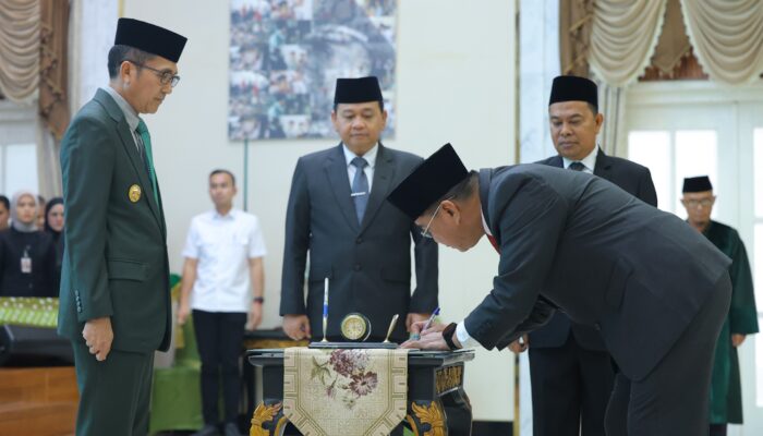 Ratu Dewa Tunjuk Sulaiman Amin Jadi Pj Sekda Palembang, Pastikan Pelayanan Publik Tetap Berjalan