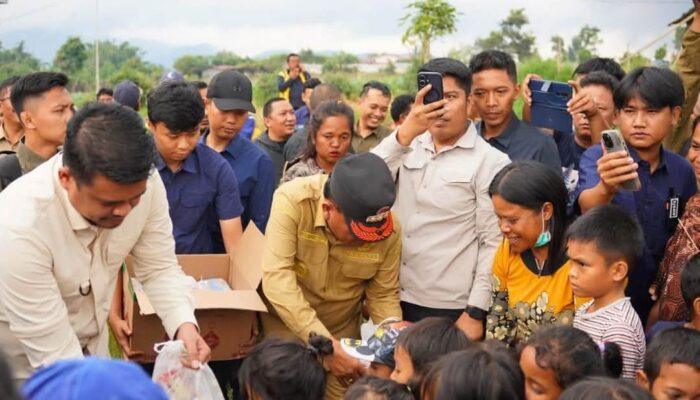 Bobby Nasution Tinjau Pengungsian Sinabung, Pemprov Sumut Pastikan Kebutuhan Warga Terpenuhi