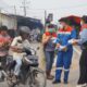 Respons Cepat Dampak Karhutla, PHE Jambi Merang Bagikan Masker ke Warga Sekitar