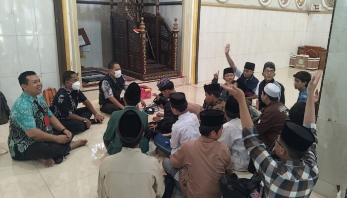 Antisipasi Trauma Pasca-Keracunan MBG, Pemkab Sidoarjo Gelar Rapid Asesmen untuk Kesehatan Jiwa Santri Manba’ul Hikam