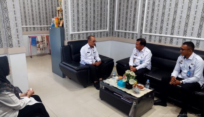 Perkuat Potensi Kekayaan Intelektual Daerah, Kakanwil Kemenkum Jambi Audiensi dengan Pemkab Tanjab Barat