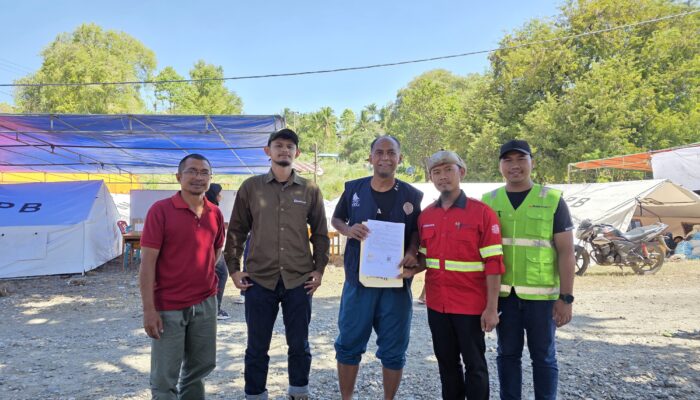 PTBA Salurkan Bantuan Instalasi Air Bersih Siap Minum untuk Korban Bencana di Manggarai Timur, NTT