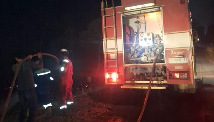 Peduli, Sigap, Bersinergi: Tim Fire Pertamina Turun Padamkan Karhutla di Sukamaju