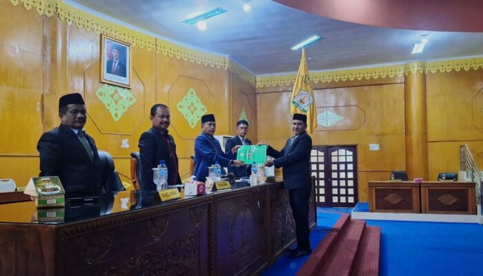Ini Uraian Pandangan Umum Fraksi Dewan Aceh Tamiang Terhadap Raqan Realisasi APBK 2025