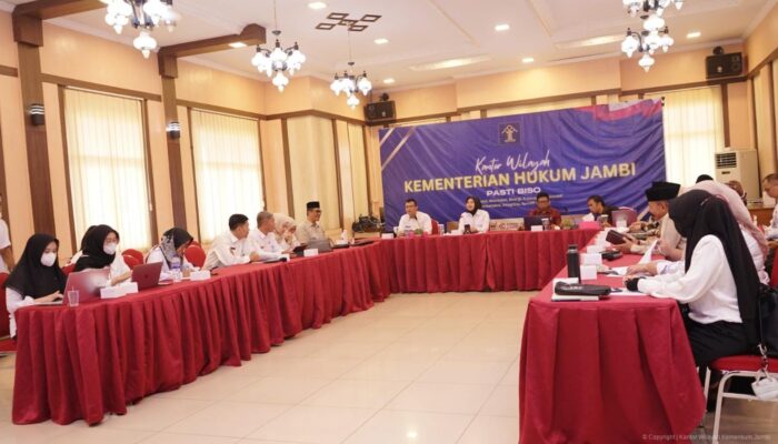 Kanwil Kemenkum Jambi Bahas Penguatan Regulasi Masyarakat Hukum Adat dalam FGD Analisis dan Evaluasi Perda 2026