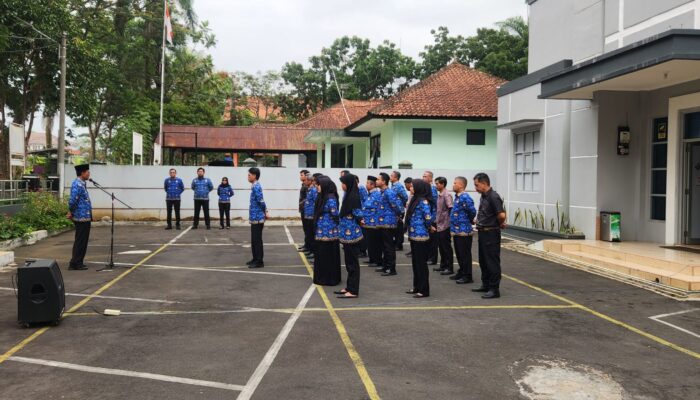 Menjelang Apel Pagi, Bupati Ciamis Sidak Kebersihan OPD, ASN Diminta Jadi Teladan