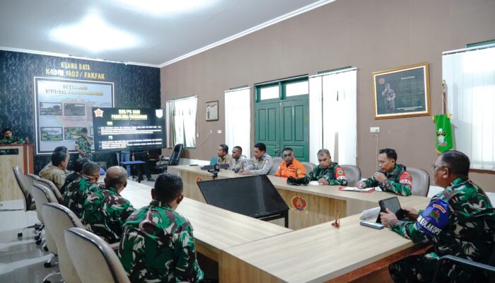 Danrem 182/JO Resmi Buka Latposko Karhutla di Fakfak: Perkuat Kesiapan Bersama Seluruh Pemangku Kepentingan