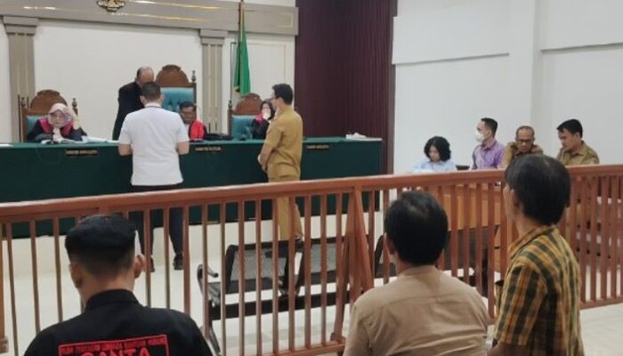 Sidang Lanjutan Warga Kenten Raya, Diduga Legalitas PDAM Tirta Betuah Cacat Formil