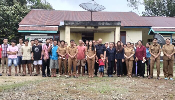 Warga Desak Jalan Nanga Dua–Batu Tiga Segera Dibangun, Kades Batu Tiga Bawa Aspirasi Langsung ke Bupati