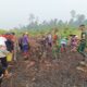 Satu Percikan Bisa Bakar Masa Depan, Tim Mabes TNI Guncang Desa Kedamin Darat dengan Pesan Darurat Karhutla
