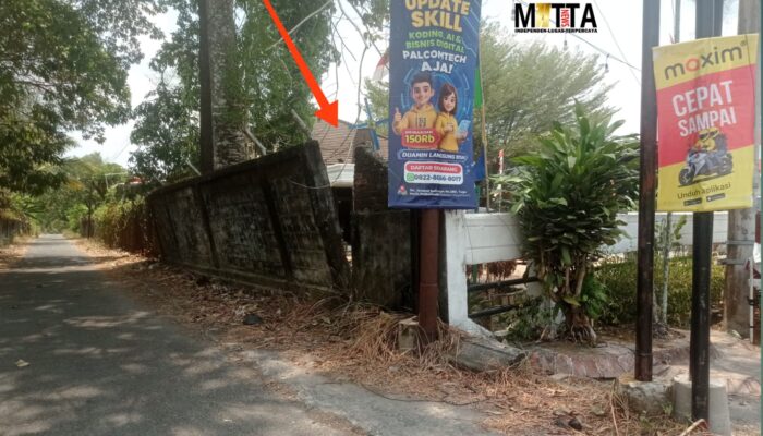 Pagar Miring Samping Kantor Disnaker Prabumulih Ancam Keselamatan Pengguna Jalan