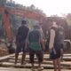 Pasca Banjir Putuskan Jembatan Sungai Sopang, Warga Gotong Royong Bangun Akses Darurat, Topan Ali Akbar Tekankan Keselamatan