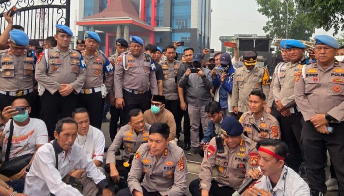 Kapolda Sumsel Janji Evaluasi Pengamanan Bentrokan, Koalisi Pers Tetap Desak Dirintelkam Dicopot dan Tangkap Pelaku Pengeroyokan