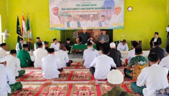 PALI Berkah! Imam Besar Masjid Al-Aqsa Palestina Hadir di Ponpes Mambaul Hikam KM10