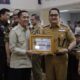 Camat Kemuning Raih Juara 1 Penilaian Pelayanan Publik, Predikat A Pelayanan Prima 