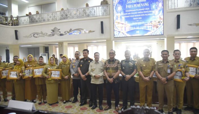Ratu Dewa Tekankan Pelayanan Publik Tanpa Hambatan, Damkarmat Masuk 10 OPD Terbaik Palembang