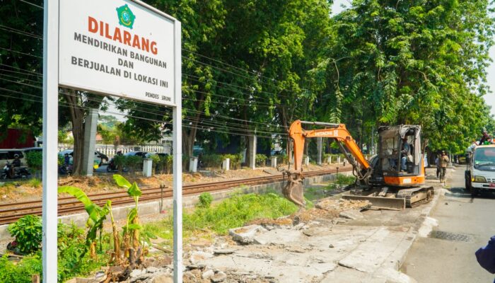 Tidak ada Negoisasi Lagi, Pemkab Sidoarjo Kerahkan 600 Personel Gabungan, Bongkar 67 Bangli Sepanjang Frontage Road Gedangan hingga Buduran