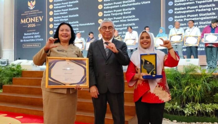 Pemkab Karo Raih Penghargaan Predikat “Informatif” pada KI Sumut Award 2026