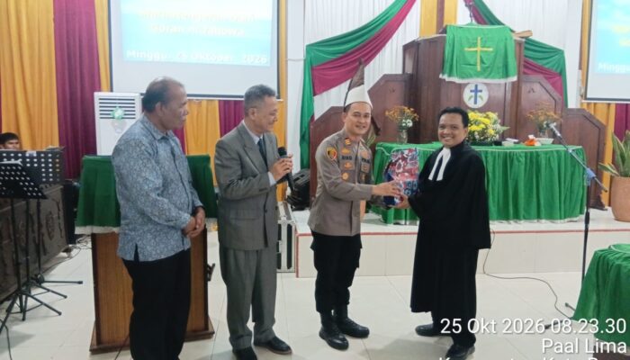 Minggu Kasih GKPS Jambi, Kapolsek Kota Baru Ajak Orang Tua Cegah Anak Terlibat Geng Motor dan Narkoba