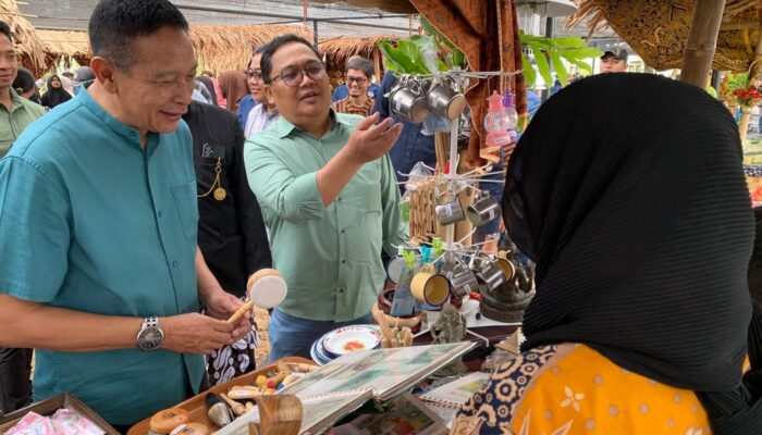 Pasar Lambe Lawas Malang Hadirkan Wisata Kuliner Tempo Dulu
