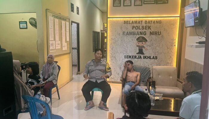 Ayah Pingsan dan Anak Perempuan Nyaris Digigit Anjing Liar
