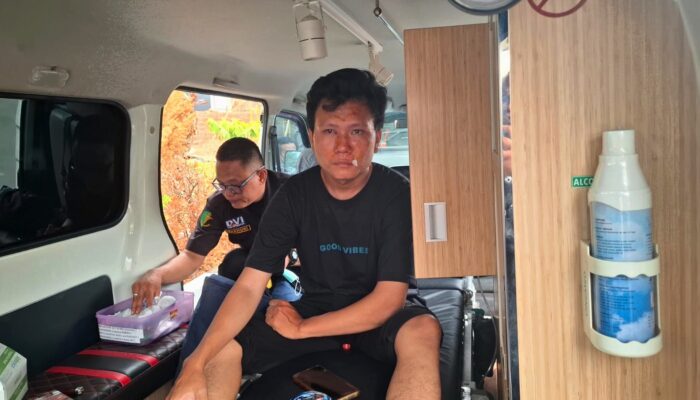 Dua Aksi Pecah di Depan Polda Sumsel, Dua Wartawan dan Tiga Mahasiswa Terluka